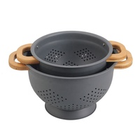 Égouttoir de cuisine auto-drainant avec revêtement en poudre, base solide, poignée en bois facile à saisir, résistant à la rouille