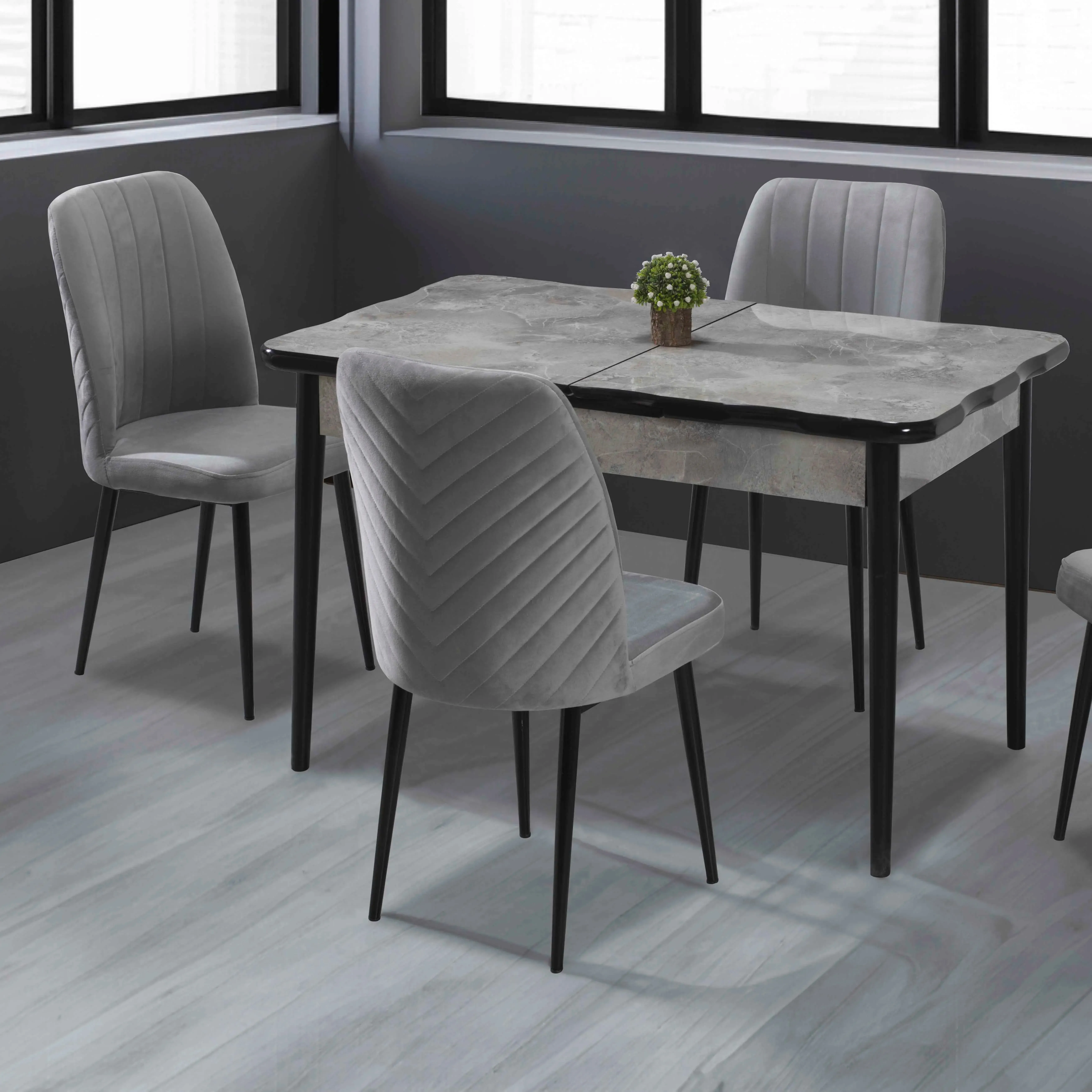 Moderner Esstisch mit 6 Stühlen Marmor-Satz Tisch mit Massivholzbeinen türkische Möbel in mehrfarbig