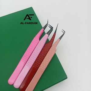 Pince à cils haut de gamme Diamond Grip Embouts de plasma noir en acier inoxydable durable pour le volume et l'isolement - Product Image 5