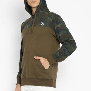 เสื้อฮู้ดแบบสตรีทไซส์ใหญ่พิเศษสำหรับผู้ชายเสื้อสเวตเตอร์แบบสวมหัวหนาและให้ความอบอุ่นระบายอากาศได้ดี - Product Image 1