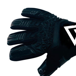 Gants de gardien de but de football pour adultes et enfants avec latex respirant 4 mm Équipement d'entraînement transfrontalier par Ako - Product Image 3