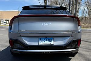 รถ Kia EV6 GT AWD ปี 2023 มือสอง สภาพดี ราคาสุดคุ้ม พร้อมส่ง - Product Image 6