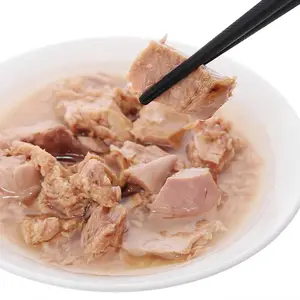 Vietnam Product Tuna Canned Tuna Canned Natural from sea Distributor of Tuna Canned Seafood by Holiday