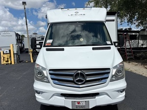 Caravane pliante imperméable L-e-i-s-u-r-e T-r-<span class=keywords><strong>a</strong></span>-v-e-l U-n-i-t-y U24MB d'occasion <span class=keywords><strong>2017</strong></span>, prête à la vente - Product Image 4