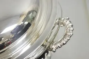 Cacerola de Acero Inoxidable con Acabado Premium para Servir |   Ideal para Uso Doméstico y de Catering - Product Image 6