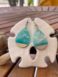 Joyería de moda de calidad superior, pendientes de resina y madera hechos a mano pulidos para fiesta, boda, joyería de moda, pendientes de resina de madera - Product Image 4