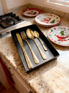 Ensemble de couverts jetables en or pour Noël, gravés, design élégant, couteau, fourchette, cuillères, cadeaux de fête - Product Image 4