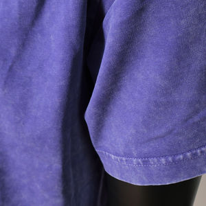 Camiseta OEM personalizada, 100% algodón, estampada, de gramaje pesado, lavada con lejía y ácido, estilo vintage, talla grande para hombre, oversize. - Product Image 5