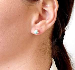 Pendientes de tuerca de Larimar con piedra natal de Diciembre de estilo clásico para mujer, hechos a mano, 5-7mm, joyería de plata chapada en oro, regalo único de piedras preciosas - Product Image 5
