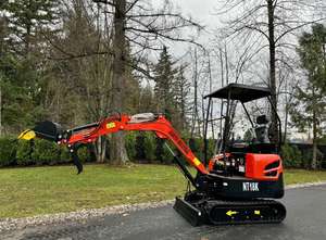 LIVRAISON GRATUITE AGT NT18K MINI-EXCAVATRICE 21,5 CV LAME AVANT DE 43 POUCES BAGUETTE DE CREUSAGE DE 16 POUCES POURCHERRE HYDRAULIQUE BRAS ARTICULÉ APPROUVÉ EPA CE - Product Image 4