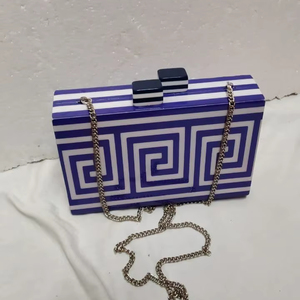 Bolso de Mano de Resina con Diseño Moderno y Asa de Cuentas, Imitación de Perla, Estilo Vintage, con Adorno de Mariposa, Juego Completo para Mujer, para Bodas - Product Image 1