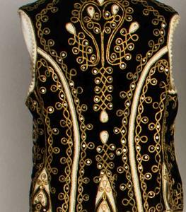 Gilet afghan noir classique pour homme de style ethnique traditionnel avec broderie simple pour un usage décontracté et formel - Product Image 6