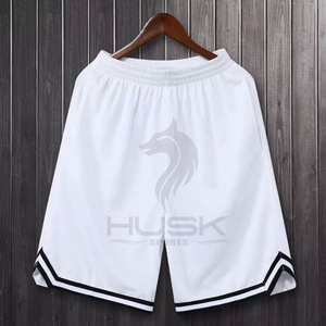 Short de basket-ball en maille de polyester pour hommes de haute qualité personnalisé Sublimation graphique Style décontracté avec décoration de motif - Product Image 3