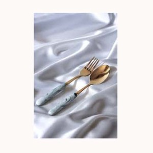 Wholesale <b>Gold</b> <b>Mirror</b> Polished With Thick Hammered Two Shades Resin Handle Handmade Best Selling Stainless Steel - Product Image 1