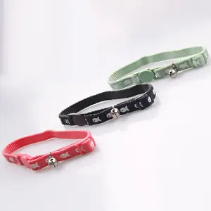 Colliers de chat personnalisés de la meilleure qualité en forme de poisson imprimé étroit de luxe style durable en nylon polyester plumes laisses pour animaux de compagnie - Product Image 1