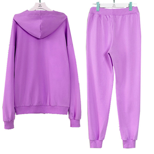 เสื้อโค้ทกีฬาพิมพ์ลายทันสมัยสำหรับผู้หญิงเสื้อโค้ทกีฬาผ้าฟลีซหนาสำหรับฤดูหนาวพร้อมกางเกงวอร์มเสื้อแจ็กเก็ตกีฬา - Product Image 2