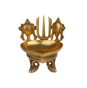 Handmade <b>Brass</b> Religious Design <b>Lamp</b> Diya Deep Puja Hammered New Design Nandadeep Diya Top Selling Product - Product Image 5