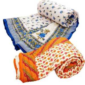 Couverture Kantha vintage indienne d'été en gros, couverture réversible faite à la main, jeté de lit en coton, style simple pour hôtel et usage domestique - Product Image 1