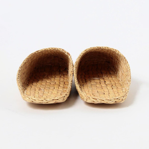 Jacinthe d'eau femme et homme pantoufles diapositives faites à la main durable naturel pantoufles en gros le moins cher - Product Image 4