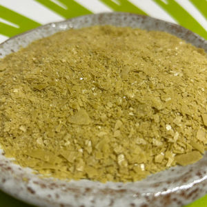 PONTES Cera de Carnauba Amarilla Orgánica Tipo 1 BIO Prime en Escamas para Alimentos, Cuidado Personal, Cosméticos, Pulido de Automóviles CAS 15211000 - Product Image 1