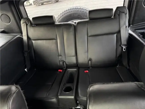 Véhicule tout-terrain de luxe grand format 2024, moteur V8, 4x4, robuste, style H2, prêt à rouler - Product Image 3