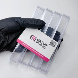 Tubes transparents personnalisés faits à la main, emballage lisse, couleur et logo personnalisés pour instruments de soins personnels, pinces à cils. - Product Image 1