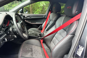 LISTO PARA CONDUCIR - USADO, VOLANTE A LA IZQUIERDA |   Porsche Macan GTSS 2021 con 2200 millas - Product Image 5