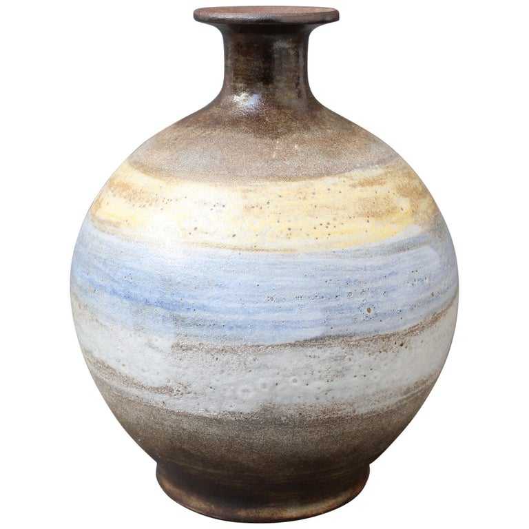 สีเทาอ่อน