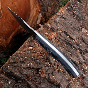 Handmade Damascus Steel Tracker Knife Custom Survival Blade Black Micarta Handle Leather Sheath Perfect Grip OEM High Quality - Product Image 2