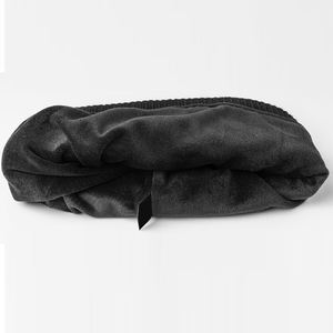 หมวกบีนนี่ถักไหมพรมสั่งทำพิเศษจากโรงงาน พร้อมป้ายโลโก้สั่งทำ หมวกบีนนี่หรูหรา หมวกไหมพรมดีไซน์เนอร์ หมวกไหมพรมลาย jacquard สำหรับฤดูหนาว หมวกไหมพรมสำหรับฤดูใบไม้ร่วง หมวกไหมพรม unisex - Product Image 6