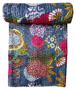 Boho Kantha ผ้าห่มผ้าฝ้ายแบบกลับด้านได้ทำด้วยมือผ้าห่มเย็บปะลายดอกไม้วินเทจชนเผ่าอินเดีย Gudari หลากสี