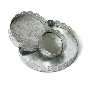 Bandeja de metal de forma redonda galvanizada de Estilo Vintage Bandeja de servicio de metal pulido a mano personalizada a precio barato. - Product Image 6