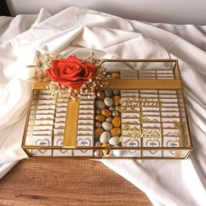 Caja de Joyería de Lujo Hecha a Mano de Latón y Vidrio con Diseño Rectangular en Color Dorado, Diseño Ecológico y Opciones Personalizables - Product Image 5