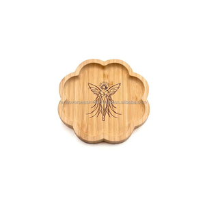 Elegante placa de madera con diseño de Metatron, estilo Floral hecho a mano para meditación, varitas de incienso de Brujas, difuminado y uso de velas - Product Image 1