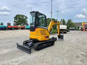 Livraison gratuite Liu Gong 9027 FZTS 2,8 tonnes 20 ch Mini-excavatrice homologuée EPA/CE - Product Image 3