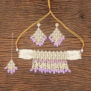 Bijouterie tendance Vente en gros Collier ras du cou imitation Indo Western plaqué or Ensemble avec look classique - Product Image 1