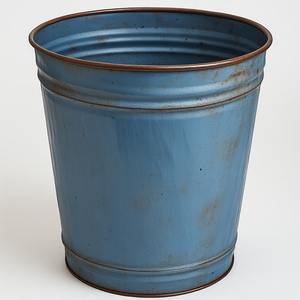 กระถางไฟฟ้าโบราณที่สร้างโดยช่างฝีมือที่สมบูรณ์แบบสำหรับการตกแต่งกลางแจ้งตามฤดูกาลและสวนวันหยุดคลาสสิก - Product Image 1