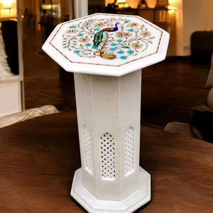 Mesa Auxiliar con Pedestal de Mármol y Resina con Incrustaciones Florales, Mueble Decorativo para Sala de Estar, Interior de Hotel, Hecho a Mano - Product Image 1