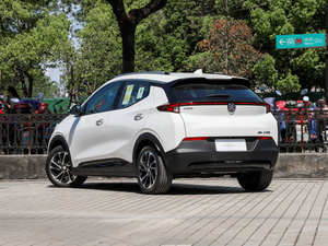 รถยนต์ไฟฟ้ามือสอง ปี 2025 รุ่น Velite 7 สำหรับใช้ในเมือง ระดับหรู พวงมาลัยซ้าย ระยะทางวิ่ง 201-300 กม. แบตเตอรี่ 50-70 กิโลวัตต์ชั่วโมง - Product Image 3