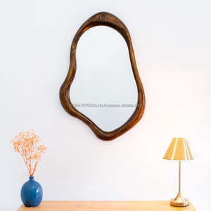 Espejo de Pared Redondo Art Deco KALATRI, Hecho a Mano, Ecológico, Ligero, con Marco de Madera Decorativo y Bordes Pulidos - Product Image 1