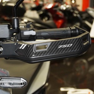 Protezioni Adesive 3D Personalizzate per Manubrio Honda X-ADV 2021-2025, Compatibili con Adesivi Serbatoio - Product Image 1