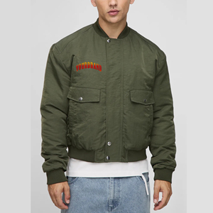 Veste universitaire taslan froissée en polyester OEM/ODM 100% pour hommes, couleur unie avec poches sur le devant, veste d'hiver pour homme avec logo personnalisé - Product Image 1