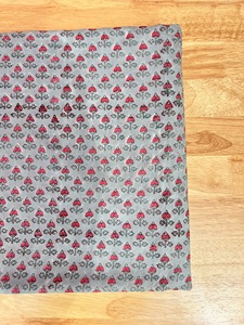 ผ้าคอตตอนพิมพ์ลายทแยงลายดอกไม้ทำจากผ้าฝ้าย100% ออกแบบได้ตามต้องการใหม่ - Product Image 5