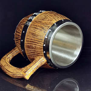 Chope à bière en bois classique faite à la main, souvenir, vaisselle personnalisable, cadeau rustique pour les garçons d'honneur, ARTISANAT INTAMPOURABLE, café et bière - Product Image 3