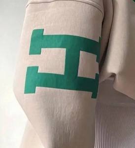 Hip Pop Street femmes à capuche ample ajusté grande bouffée impression Logo conception à capuche grande taille femmes sweat complet sur les manches logo - Product Image 3