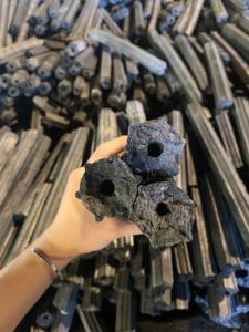 Briquettes de charbon de bois de sciure de bois de qualité supérieure Greenlife, fabriquées à la machine, haute chaleur, faible teneur en cendres, combustion longue durée, combustible pour barbecue 7850J, fabriqué en bambou au Vietnam - Product Image 5