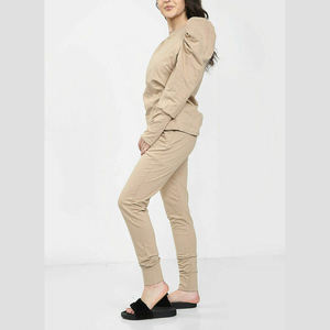 Ensemble de survêtement pour femme en coton 100% fabriqué au Pakistan, logo streetwear, qualité best-seller, 2 pièces, dernier design, fabricant pakistanais - Product Image 2