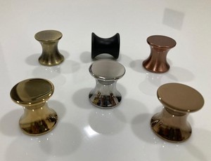 Fabricant indien Bouton d'armoire en laiton de qualité supérieure Mobilier de bureau à domicile de qualité supérieure Application de cuisine Vente en gros - Product Image 4