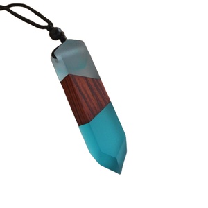 Hot Vintage Unisexe À La Mode Bois Résine Époxy Collier Pendentif bijoux de mode bracelets femmes diamants en vrac - Product Image 1