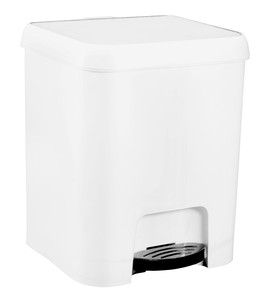White pedal bin 7L (Plastic 3075) - Product Image 1